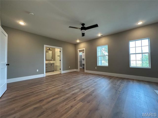 3229 Portis Avenue, St Louis, MO 63116
