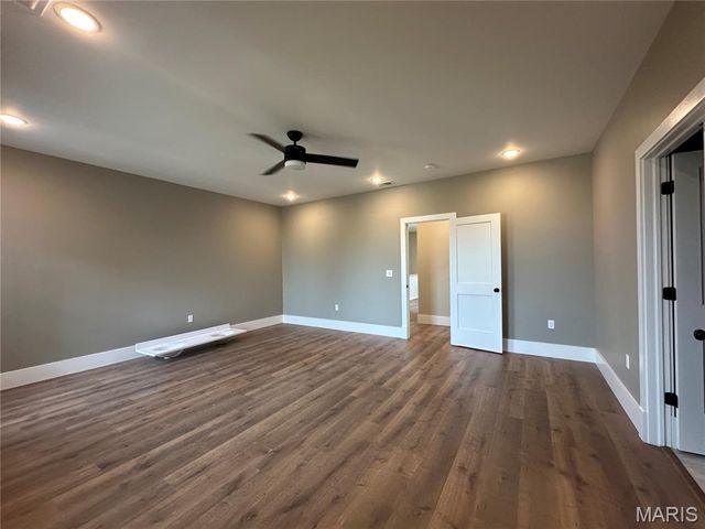 3229 Portis Avenue, St Louis, MO 63116