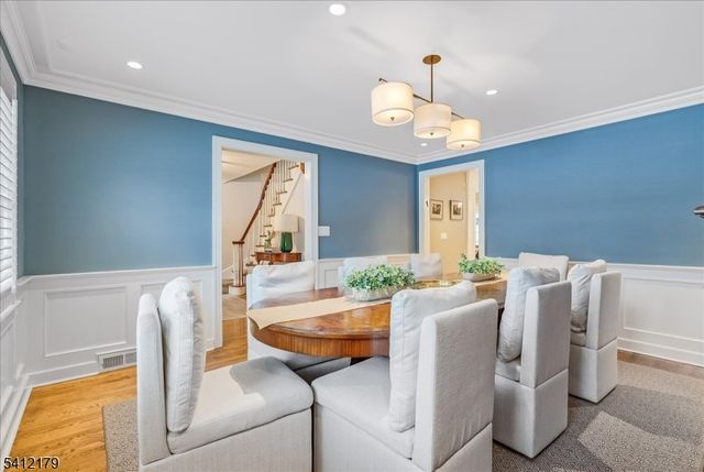 49 Hilltop Rd, Millburn Twp., NJ 07078