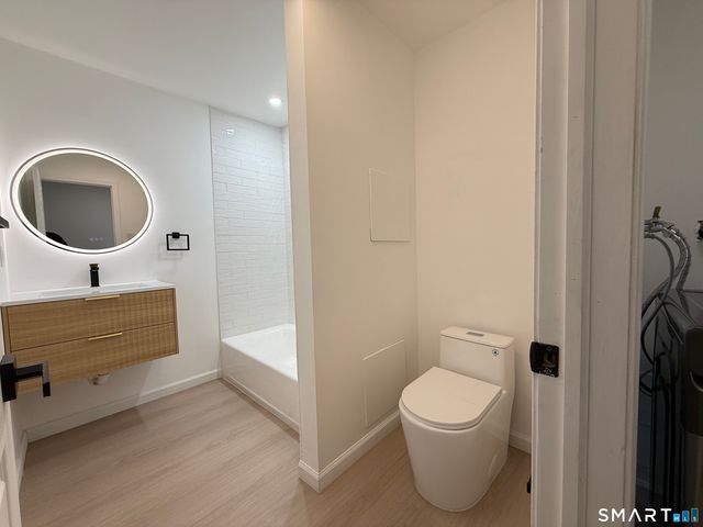 8-12 Sterling Street, Hartford, CT 06112