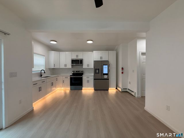 8-12 Sterling Street, Hartford, CT 06112