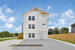 8023 Birmingham, Houston, TX 77028