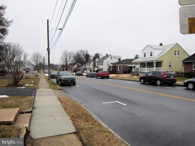 201 AVON RD, Hagerstown, MD 21740