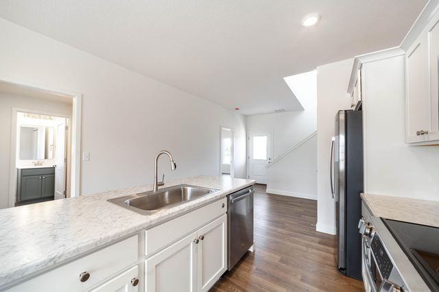 2628 FRAZIER LP, Columbia, MO 65202