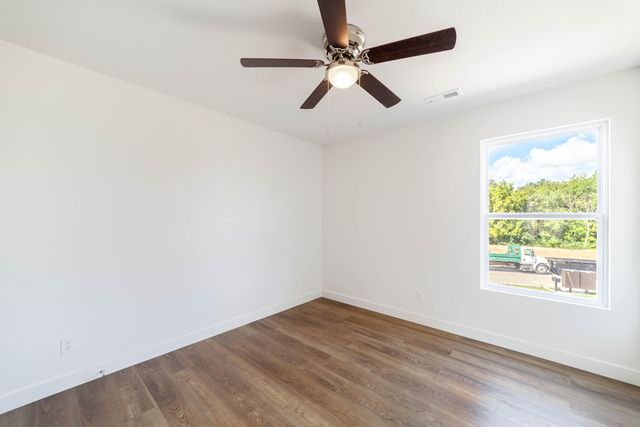 2628 FRAZIER LP, Columbia, MO 65202