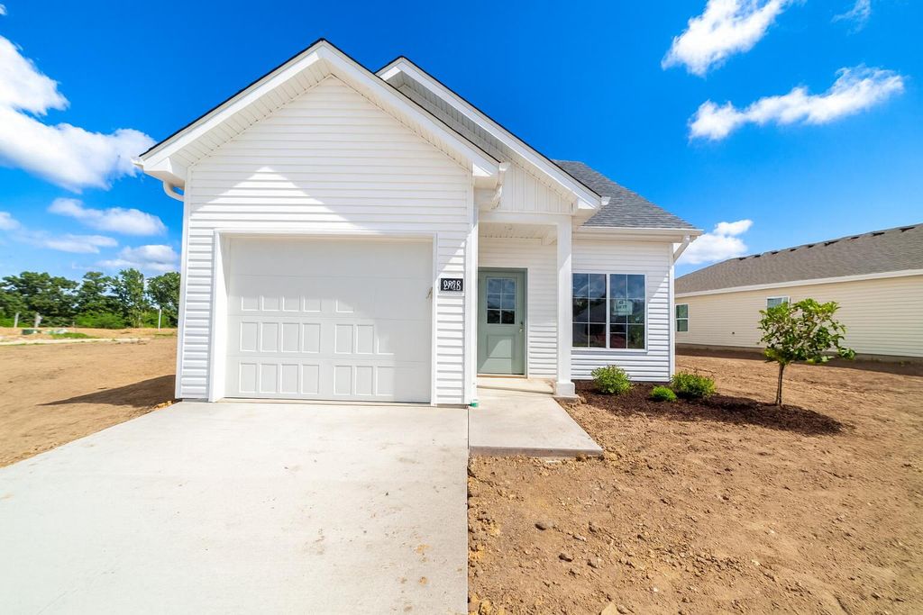 2628 FRAZIER LP, Columbia, MO 65202
