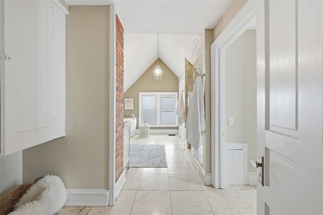 127 Lincoln Avenue, Edgewood, PA 15218