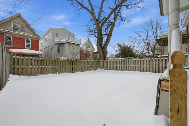 127 Lincoln Avenue, Edgewood, PA 15218