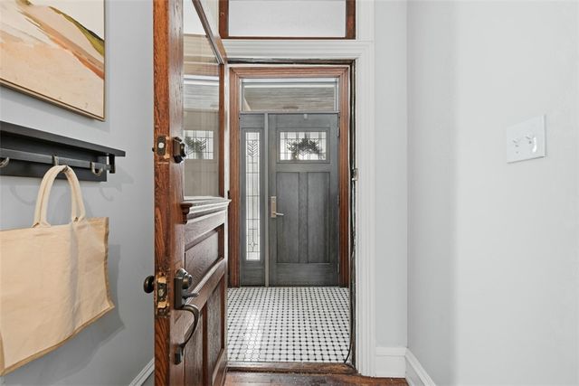 127 Lincoln Avenue, Edgewood, PA 15218