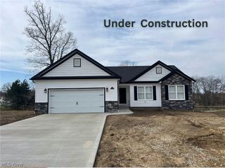 4716 Stevie Avenue SW, Massillon, OH 44646