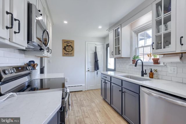 1709 RIDGEVIEW AVE, Lancaster, PA 17603
