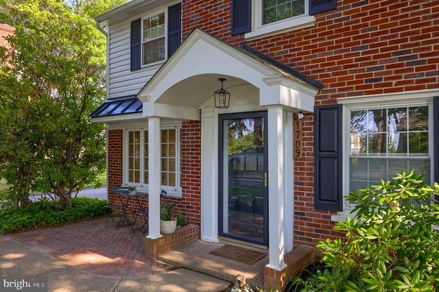 1709 RIDGEVIEW AVE, Lancaster, PA 17603