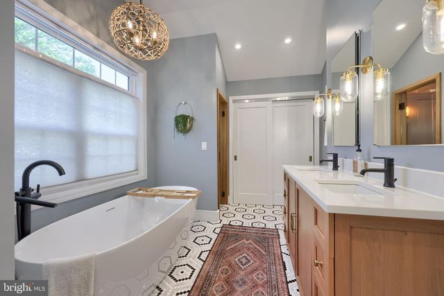 1709 RIDGEVIEW AVE, Lancaster, PA 17603