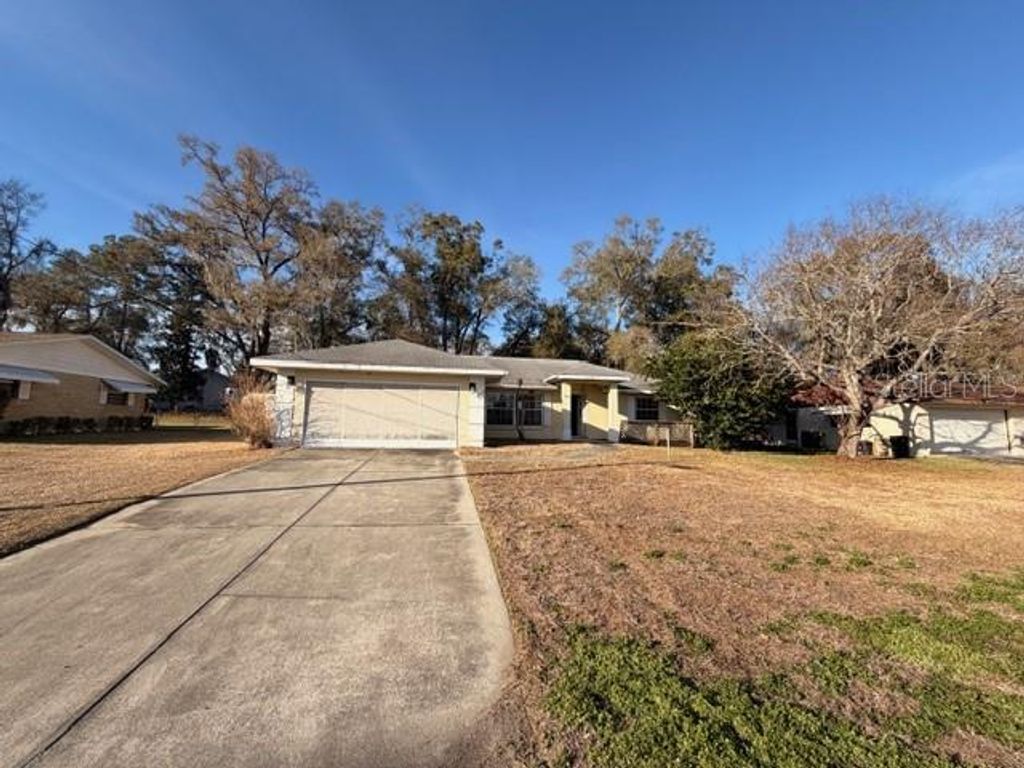 6215 SE 125TH PLACE, Belleview, FL 34420