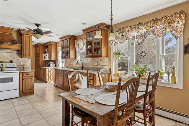 196 High Meadow Lane, Jamesport, NY 11901