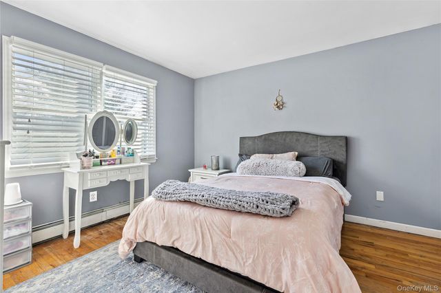 196 High Meadow Lane, Jamesport, NY 11901