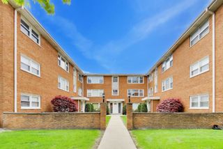 6931 W 64th Place 3C, Chicago, IL 60638