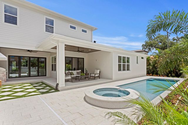 4536 W SWANN AVENUE, Tampa, FL 33609