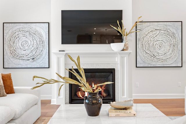 4536 W SWANN AVENUE, Tampa, FL 33609