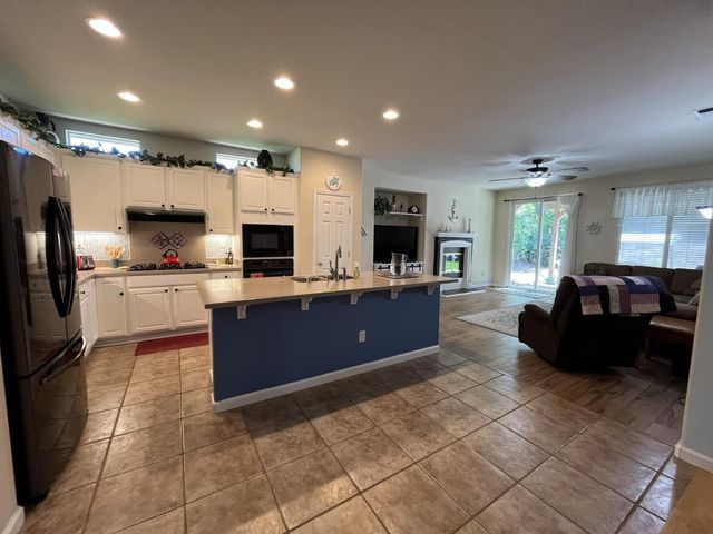 2109 Letterkenny Ln, Lincoln, CA 95648