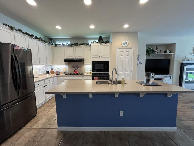 2109 Letterkenny Ln, Lincoln, CA 95648