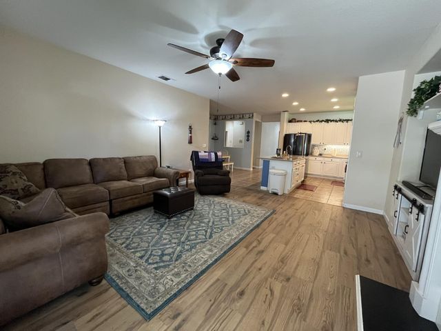 2109 Letterkenny Ln, Lincoln, CA 95648