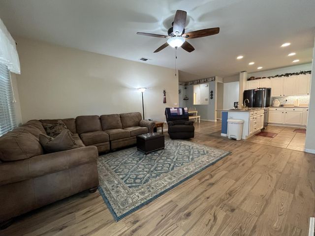 2109 Letterkenny Ln, Lincoln, CA 95648