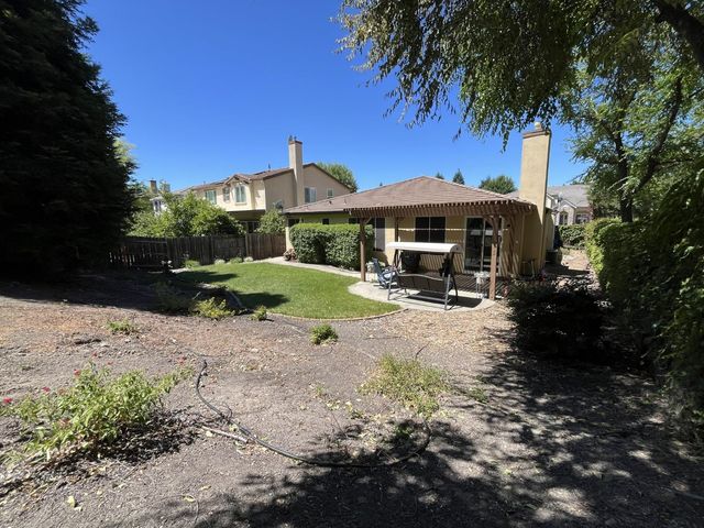 2109 Letterkenny Ln, Lincoln, CA 95648