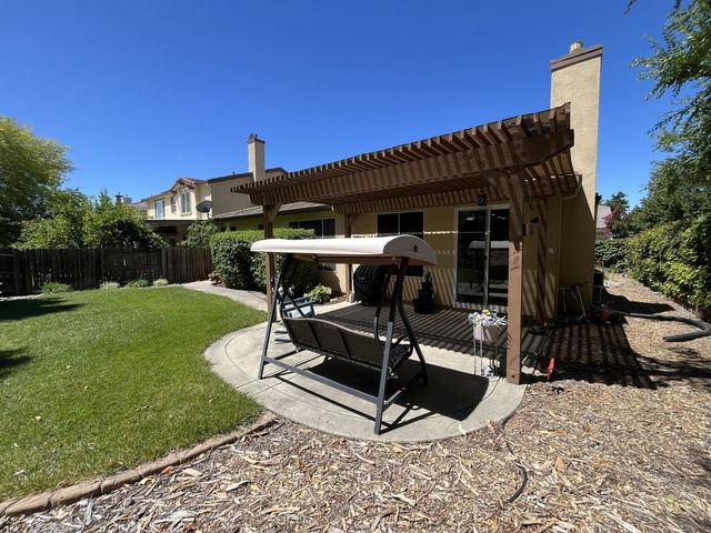 2109 Letterkenny Ln, Lincoln, CA 95648