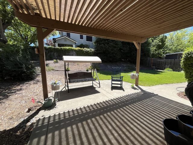 2109 Letterkenny Ln, Lincoln, CA 95648
