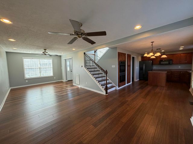 901 Cannonball Drive, Nicholasville, KY 40356