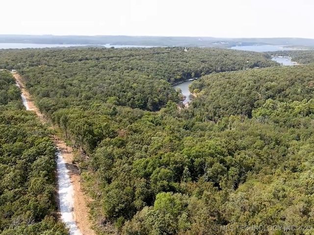 20544 S Chicken Creek Road, Cookson, OK 74427