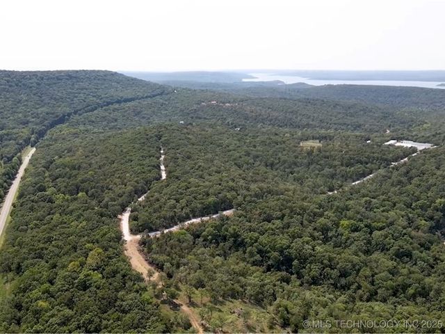 20544 S Chicken Creek Road, Cookson, OK 74427
