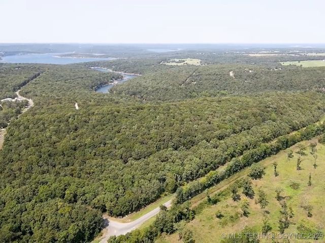 20544 S Chicken Creek Road, Cookson, OK 74427