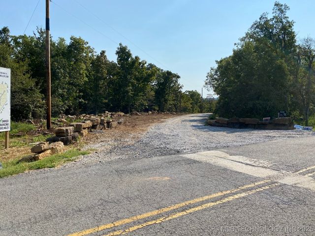20544 S Chicken Creek Road, Cookson, OK 74427