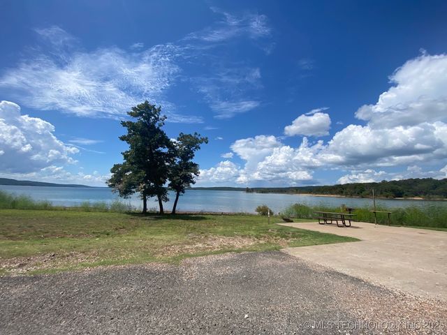 20544 S Chicken Creek Road, Cookson, OK 74427