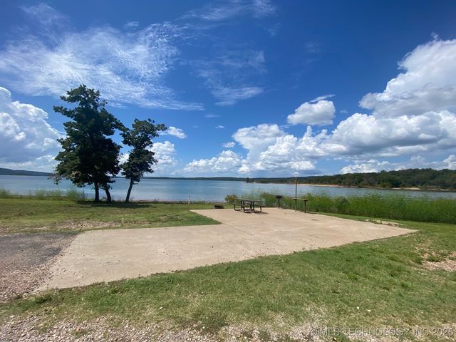 20544 S Chicken Creek Road, Cookson, OK 74427