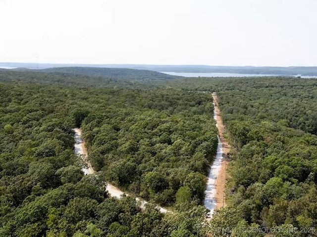 20544 S Chicken Creek Road, Cookson, OK 74427