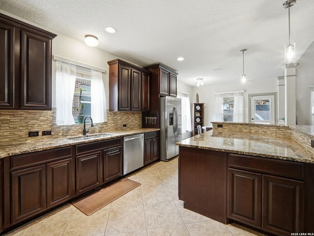 11911 Lampasas Trl, San Antonio, TX 78253