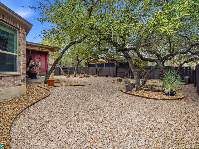 11911 Lampasas Trl, San Antonio, TX 78253