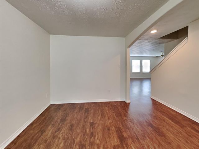 5043 Willow Point Drive, Conroe, TX 77303