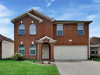 5043 Willow Point Drive, Conroe, TX 77303