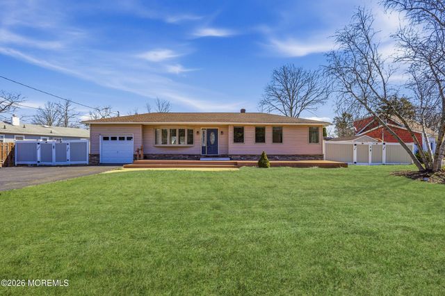 1057 Savannah Street, Toms River, NJ 08753