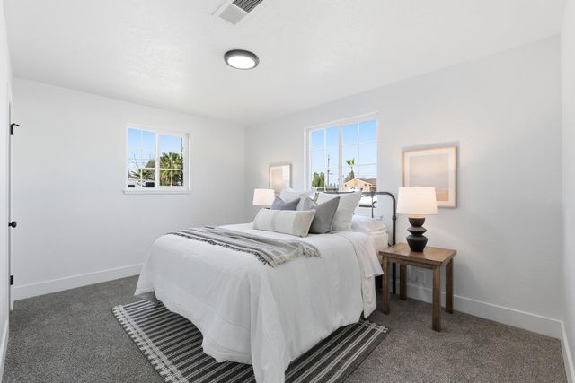 2224 E Donner, Fresno, CA 93726