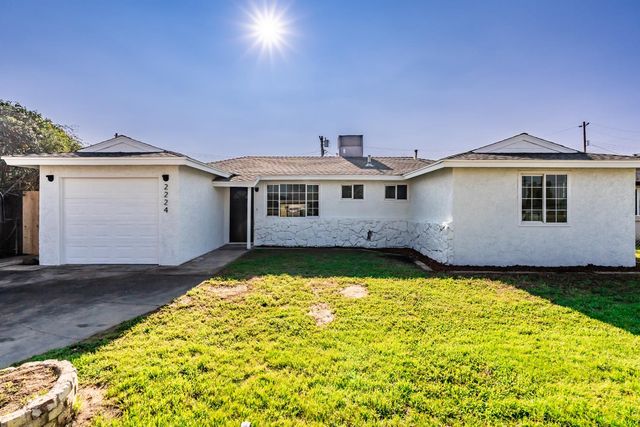 2224 E Donner, Fresno, CA 93726