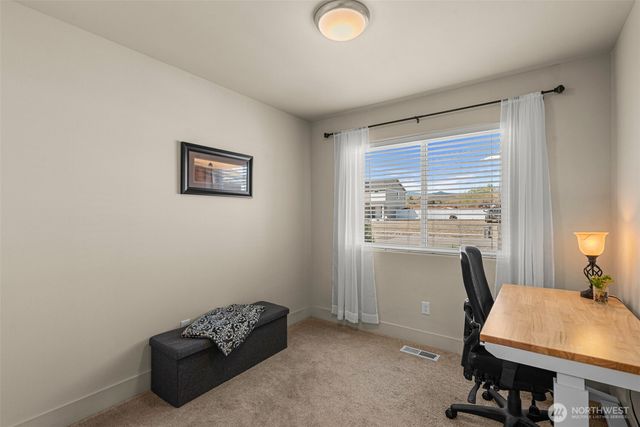 440 Margaux Loop, Malaga, WA 98828