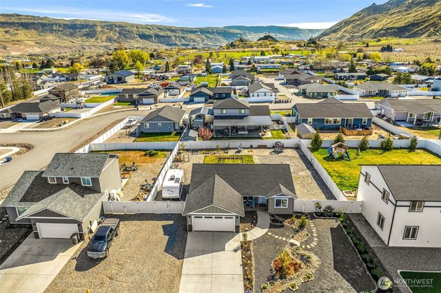 440 Margaux Loop, Malaga, WA 98828