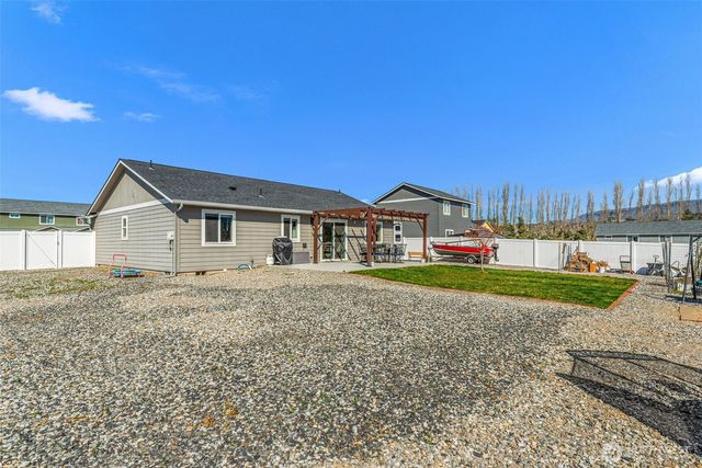 440 Margaux Loop, Malaga, WA 98828