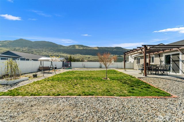440 Margaux Loop, Malaga, WA 98828