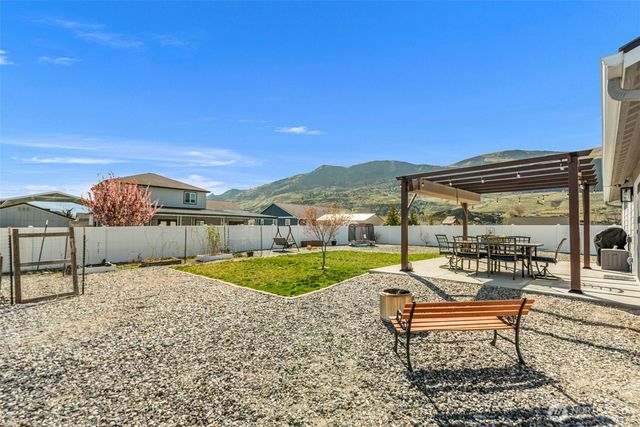 440 Margaux Loop, Malaga, WA 98828